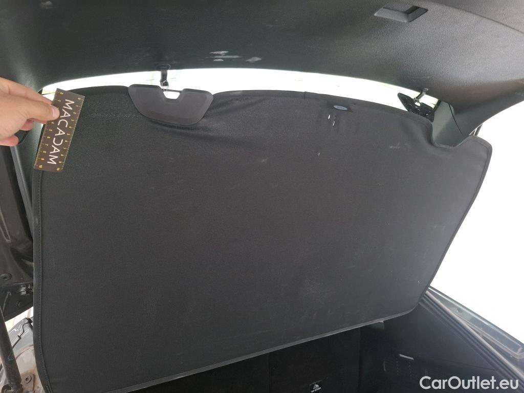 Ford  Kuga FORD  / 2019 / 5P / SUV 2.5 190 hybrid Flexifuel Pshift Titanium #19