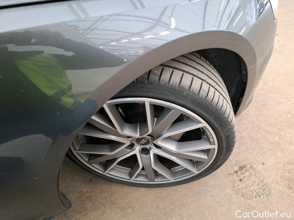  Audi  A4  Avant 35 TDI S Line 2.0 TDI 165CV BVA7 E6d #1