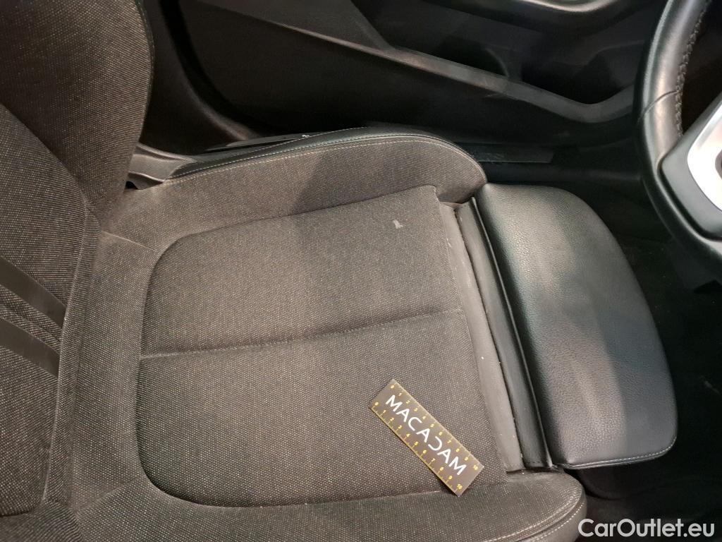 Bmw  Serie 2 BMW Série 2 Gran Coupé / 2019 / 4P / Berline 220D AUTO Business Design #23