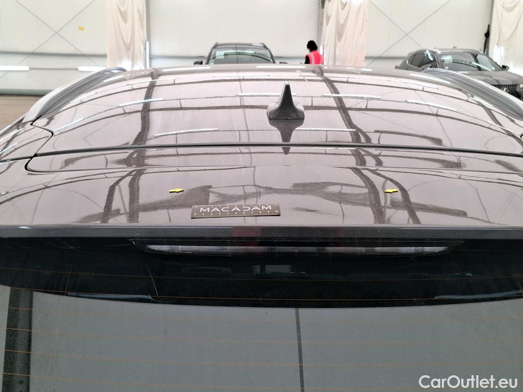 Ford  Kuga FORD  / 2019 / 5P / SUV 2.5 190 hybrid Flexifuel Pshift Titanium #6