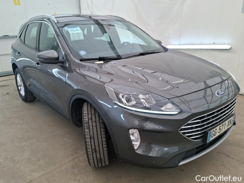 Ford  Kuga FORD  / 2019 / 5P / SUV 2.5 190 hybrid Flexifuel Pshift Titanium #4