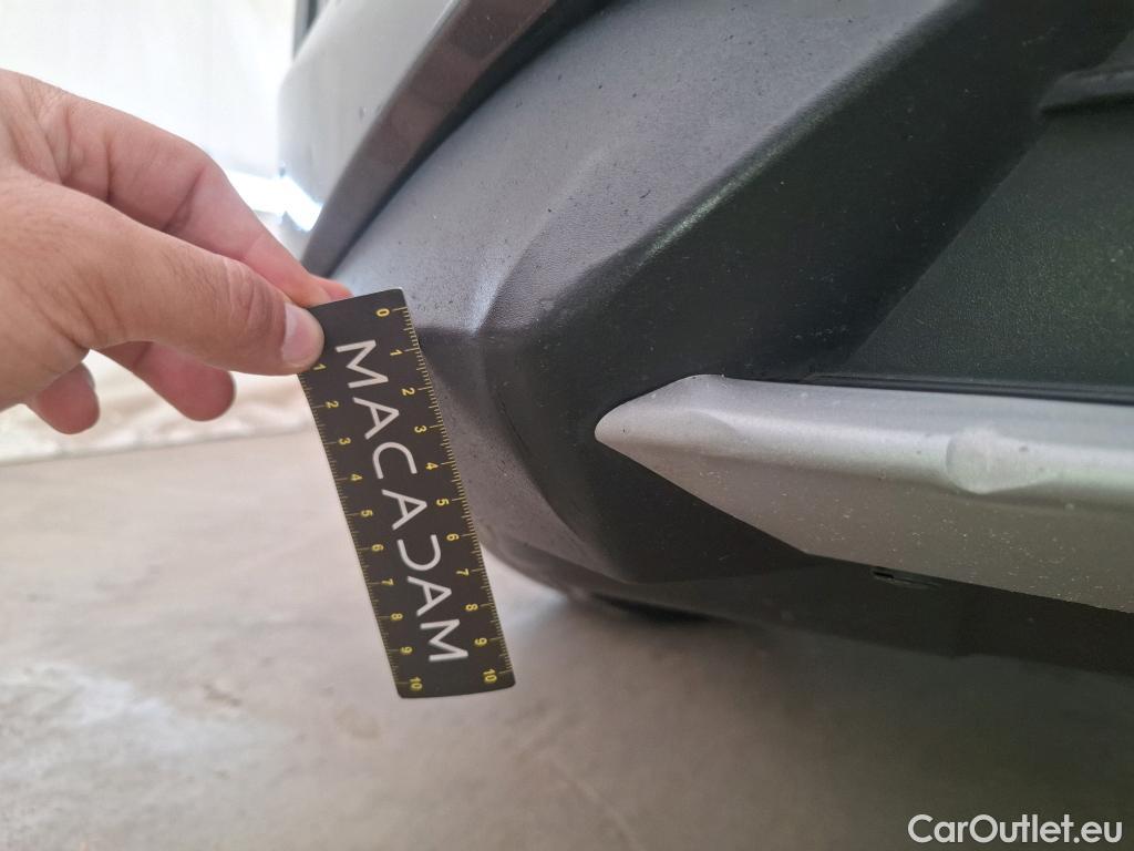 Ford  Kuga FORD  / 2019 / 5P / SUV 2.5 190 hybrid Flexifuel Pshift Titanium #11