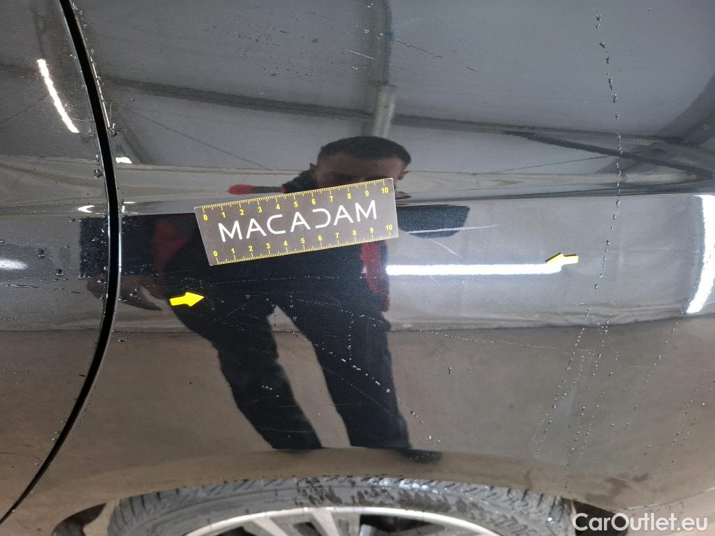 Bmw  Serie 2 BMW Série 2 Gran Coupé / 2019 / 4P / Berline 220D AUTO Business Design #33