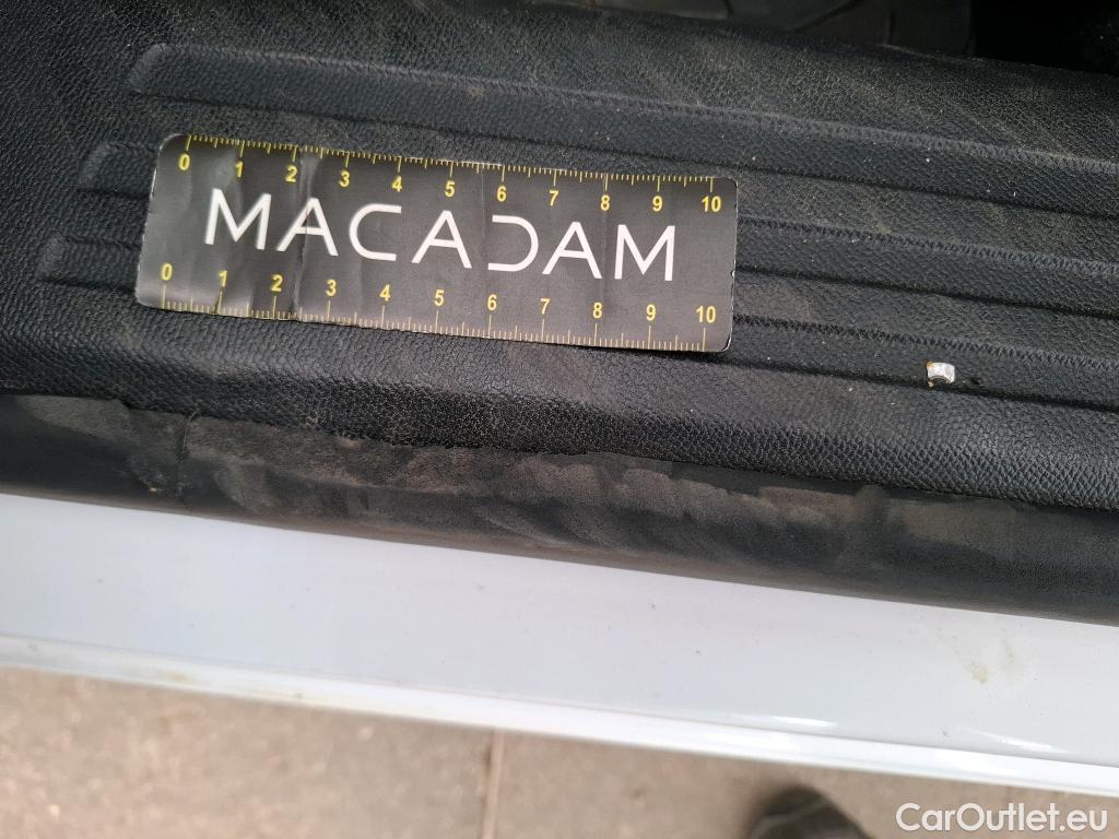  Peugeot  2008  Active Business 1.2 PureTech 100CV BVM6 E6d #2