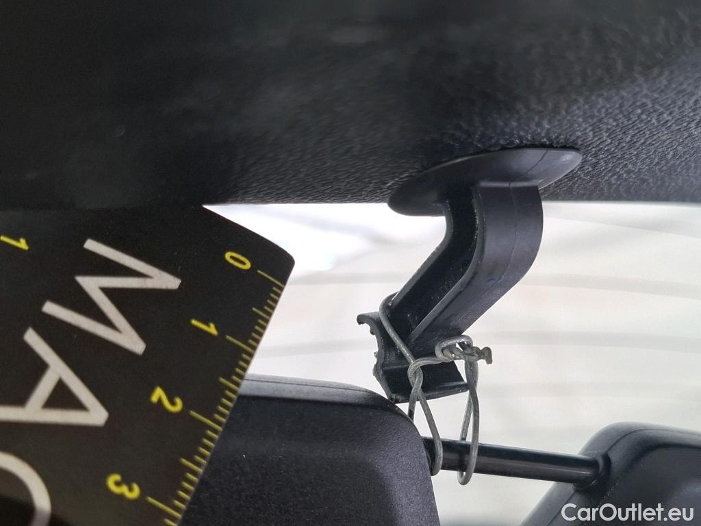 Ford  Kuga FORD  / 2019 / 5P / SUV 2.5 190 hybrid Flexifuel Pshift Titanium #45