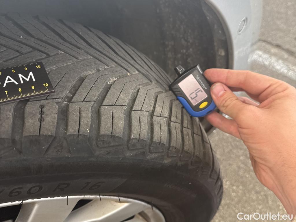 Volkswagen  Passat  Berline Business 2.0 TDI 150CV BVA7 E6dT #16