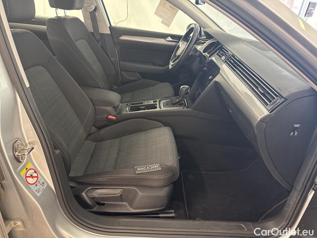 Volkswagen  Passat  Berline Business 2.0 TDI 150CV BVA7 E6dT #25