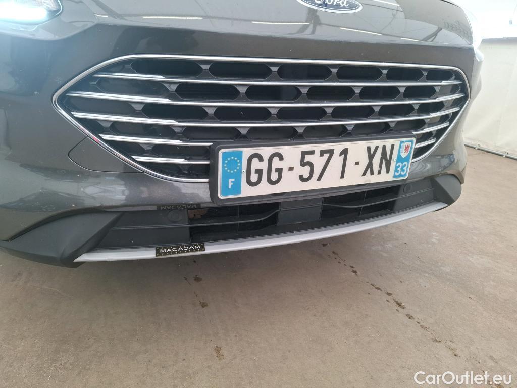 Ford  Kuga FORD  / 2019 / 5P / SUV 2.5 190 hybrid Flexifuel Pshift Titanium #34