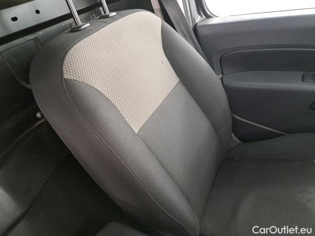  Renault  Kangoo  Express Extra (Série Spéciale) 1.5 dCi 90CV BVM5 E6 #32