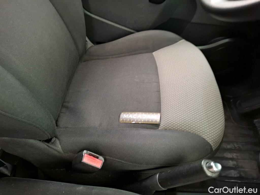 Renault  Kangoo  Express Grand Confort (L1) 1.5 dCi 90CV BVM5 E6 #26