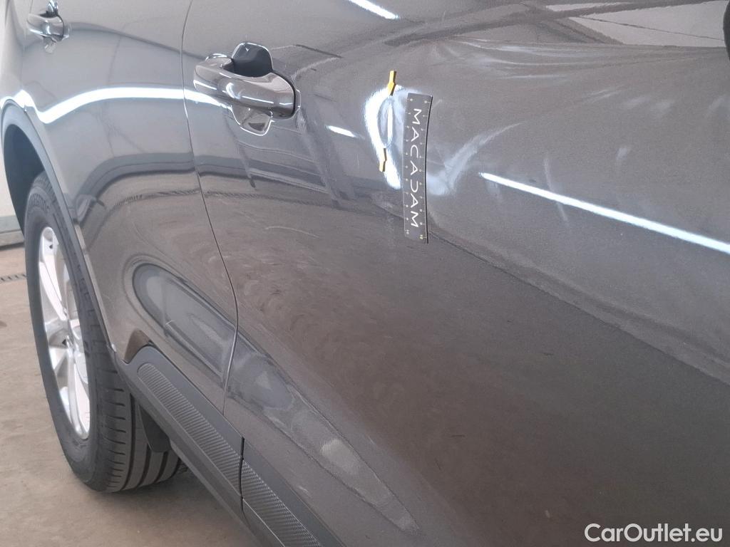 Ford  Kuga FORD  / 2019 / 5P / SUV 2.5 190 hybrid Flexifuel Pshift Titanium #26