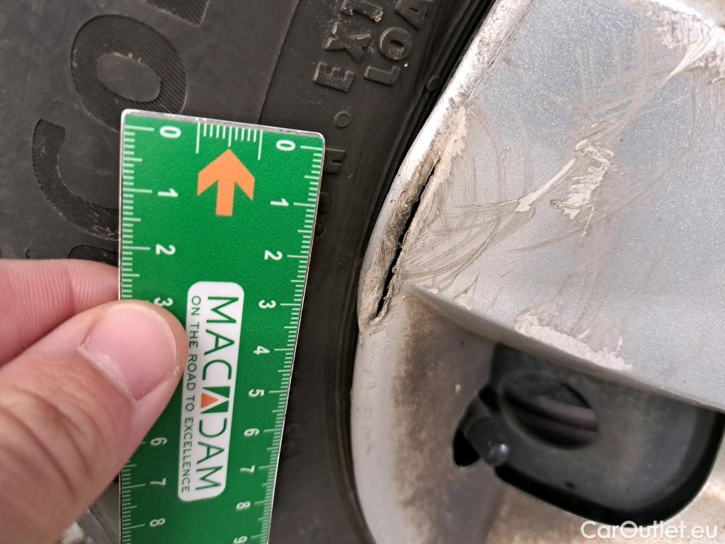  Renault  Kangoo  Express Extra (Série Spéciale) 1.5 dCi 90CV BVM5 E6 #40