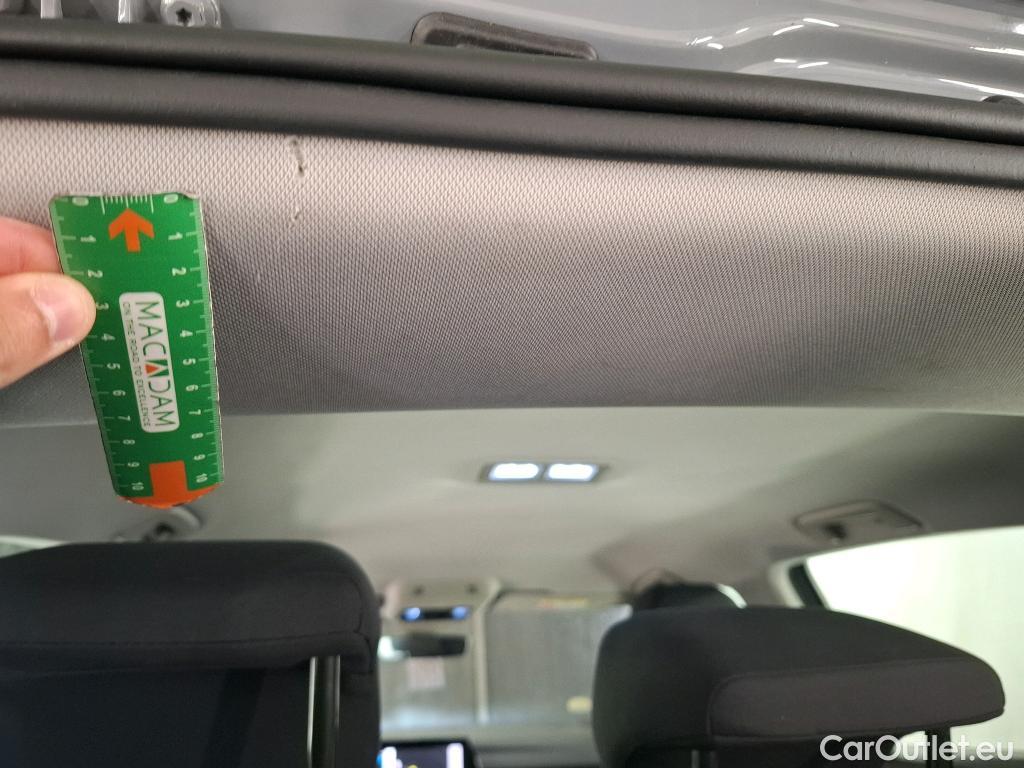  Volkswagen  Golf  VOLKSWAGEN / 2020 / 5P / Berline 2.0 TDI SCR 115 DSG7 Life Busi #14