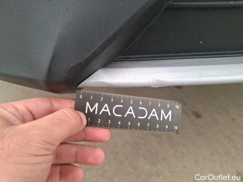 Ford  Kuga FORD  / 2019 / 5P / SUV 2.5 190 hybrid Flexifuel Pshift Titanium #35