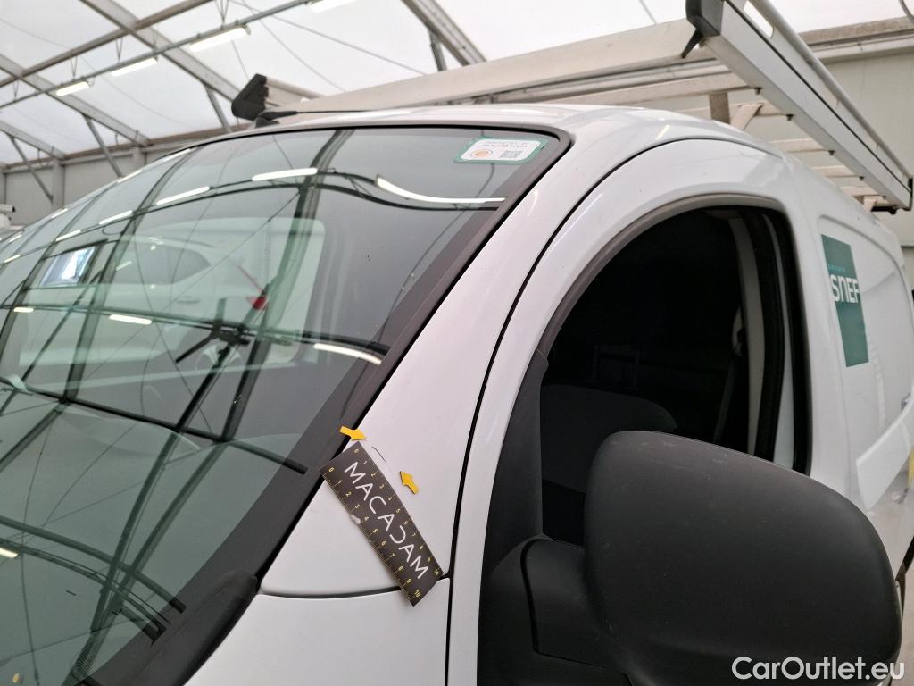 Renault  Kangoo  Express Grand Confort (L1) 1.5 dCi 90CV BVM5 E6 #28