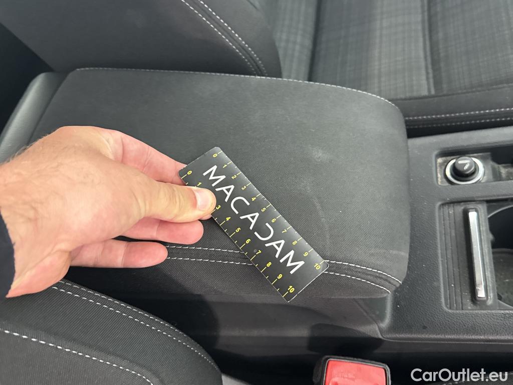 Volkswagen  Passat  Berline Business 2.0 TDI 150CV BVA7 E6dT #27