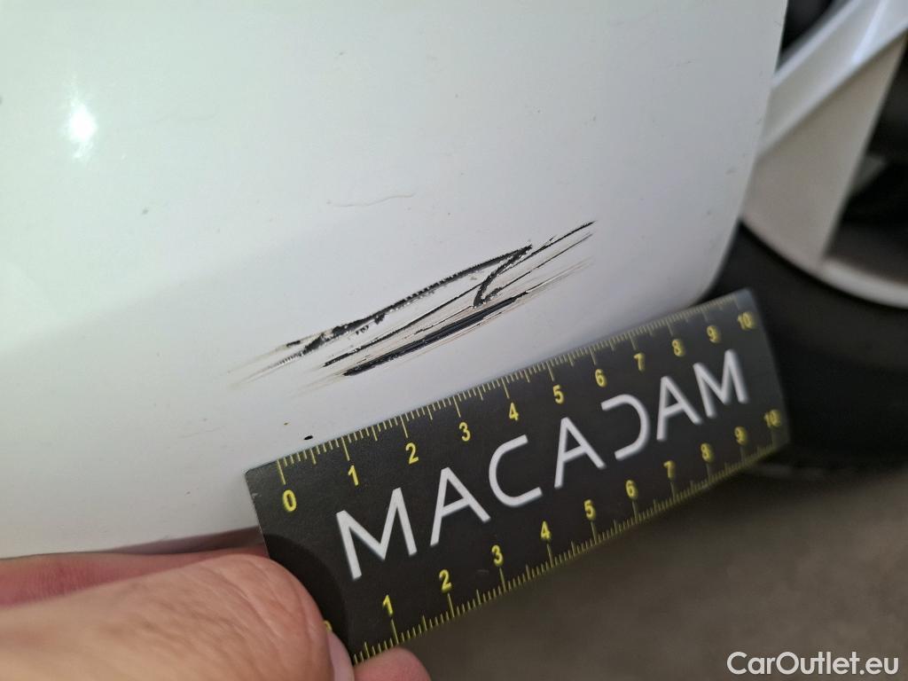  Peugeot  208  Affaire Pack Clim 1.6 HDi 75CV BVM5 E6 #32