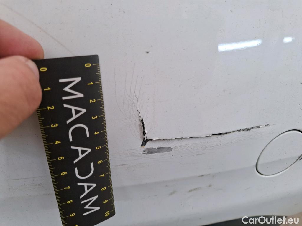  Peugeot  208  Affaire Pack Clim 1.6 HDi 75CV BVM5 E6 #7