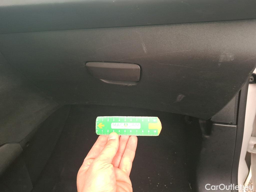  Peugeot  208  Affaire Premium Pack 1.5 HDi 100CV BVM5 E6dT #30