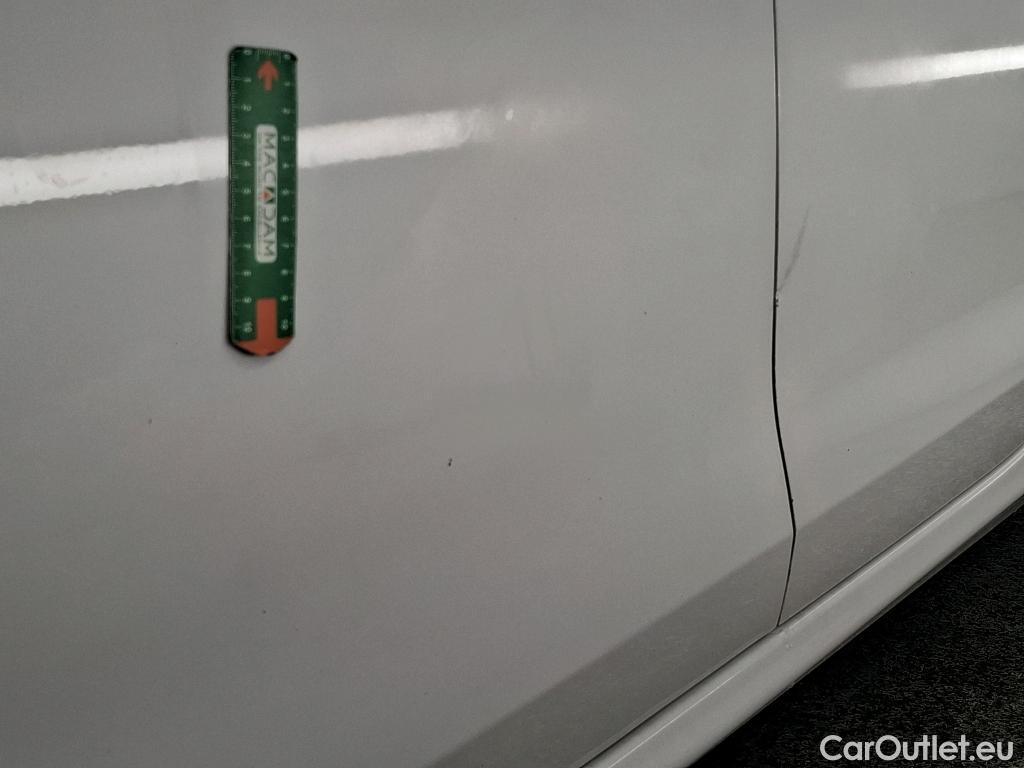  Peugeot  208  Affaire Premium Pack 1.5 HDi 100CV BVM5 E6dT #17