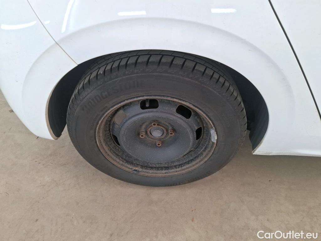  Peugeot  208  Affaire Pack Clim 1.6 HDi 75CV BVM5 E6 #67