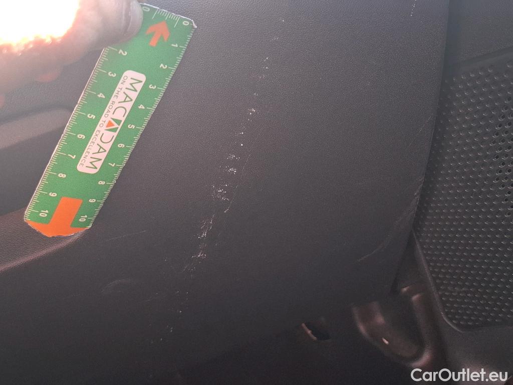  Peugeot  208  Affaire Premium Pack 1.6 HDi 100CV BVM5 E6 #6