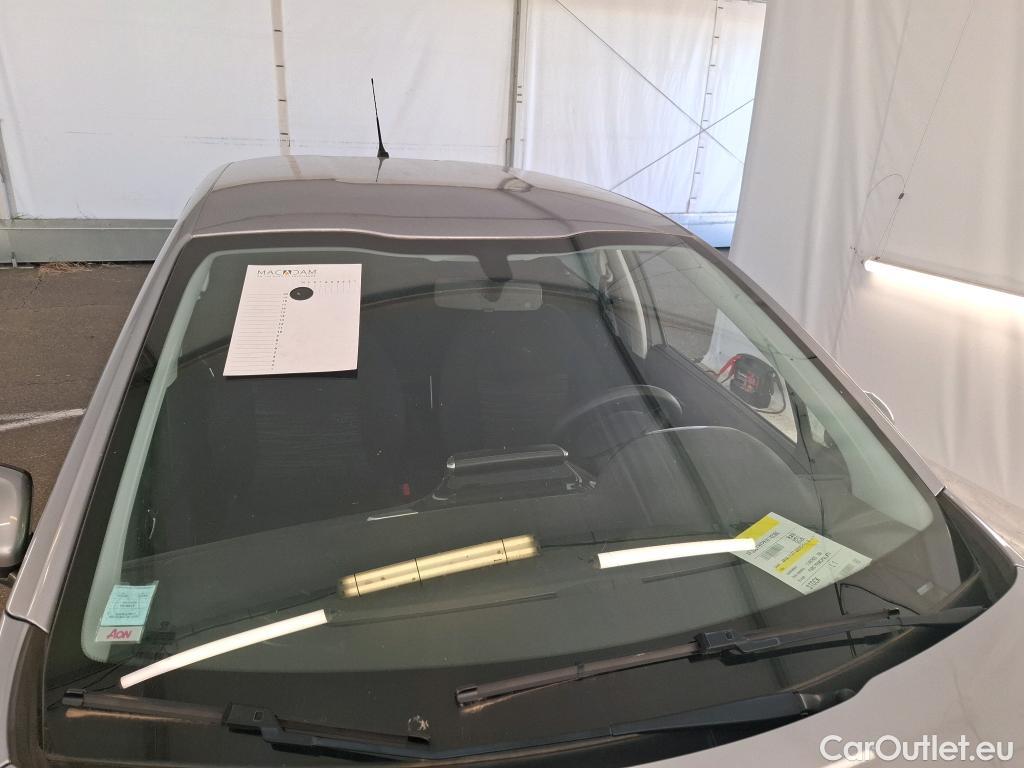  Peugeot  208  Affaire Premium Pack 1.5 HDi 100CV BVM5 E6dT #35