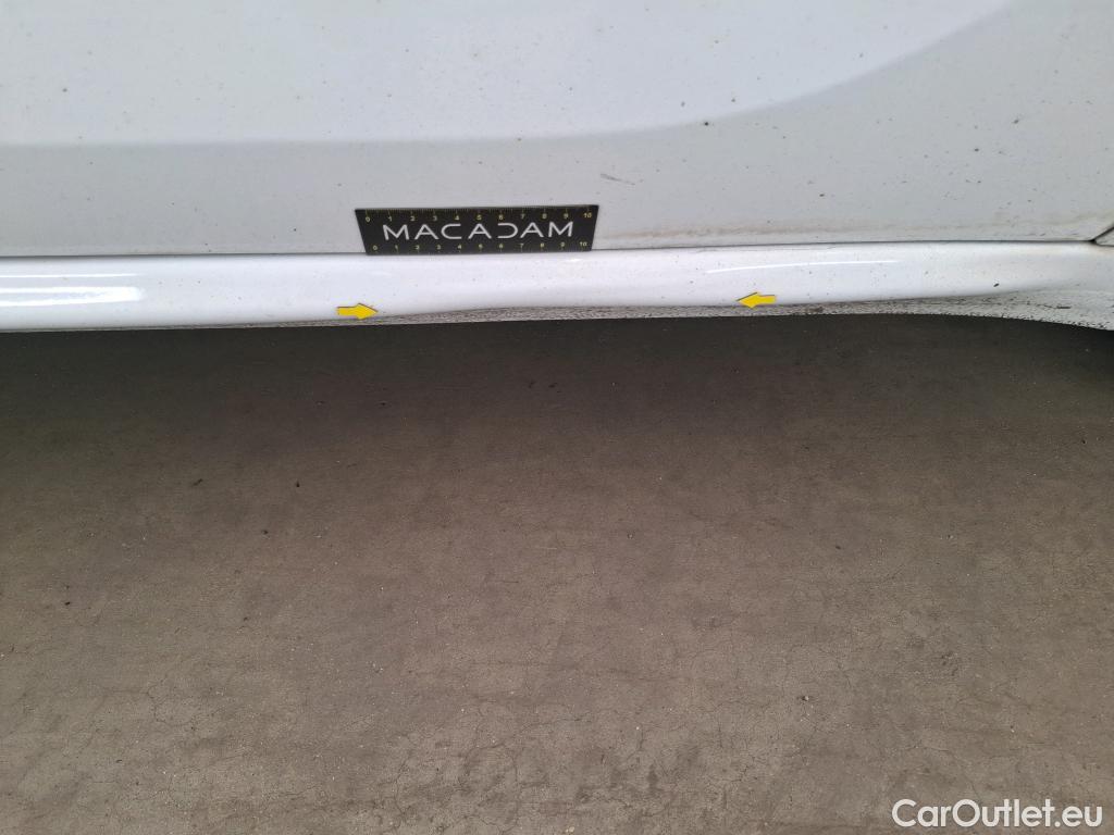  Peugeot  208  Affaire Pack Clim 1.6 HDi 75CV BVM5 E6 #28