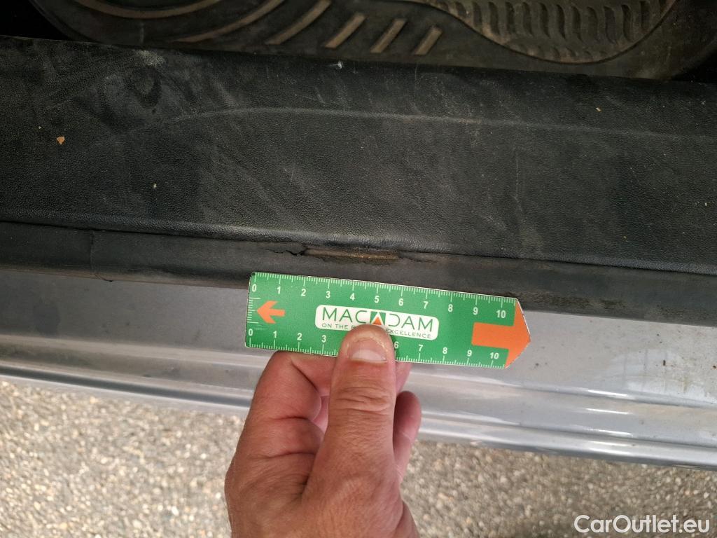  Peugeot  208  Affaire Premium Pack 1.5 HDi 100CV BVM5 E6dT #25