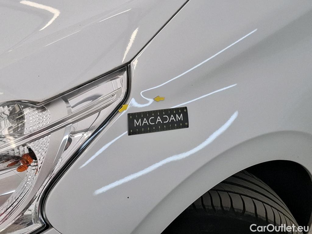  Peugeot  208  Affaire Pack Clim 1.6 HDi 75CV BVM5 E6 #21