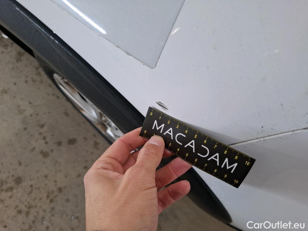  Citroen  C3  Société Feel 1.5 BlueHDI 100CV BVM5 E6dT #47