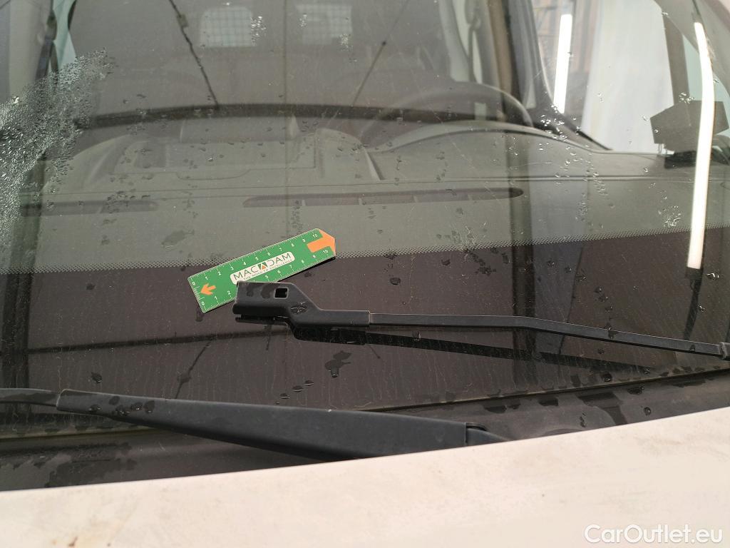  Citroen  Berlingo  Fourgon Confort L2 (Long) Cabine Approfondie 1.6 BlueHDi 100CV BVM5 E6 #48