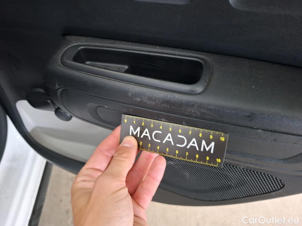  Citroen  C3  Société Feel 1.5 BlueHDI 100CV BVM5 E6dT #15