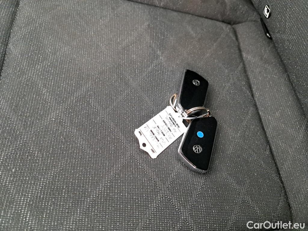 Volkswagen  Golf  / 2020 / 5P / Berline 2.0 TDI SCR 115 DSG7 Life Busi / TRANSFO VP/VF #12