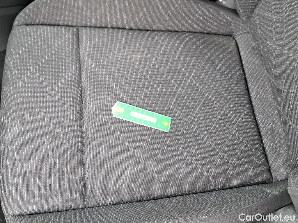 Volkswagen  Golf  / 2020 / 5P / Berline 2.0 TDI SCR 115 DSG7 Life Busi / TRANSFO VP/VF #26