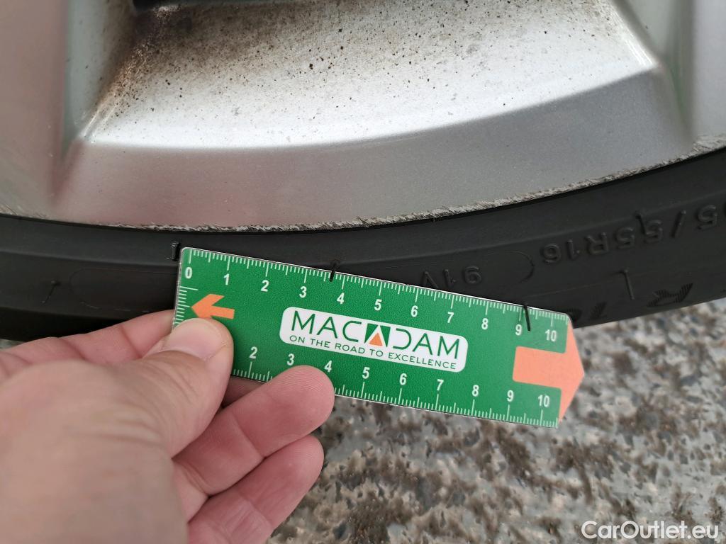 Volkswagen  Golf  / 2020 / 5P / Berline 2.0 TDI SCR 115 DSG7 Life Busi / TRANSFO VP/VF #12