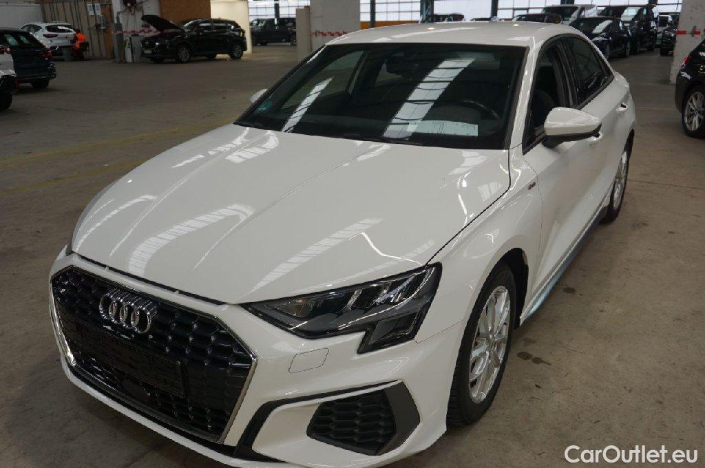 Audi  A3  Limousine 30 TDI S line 2.0 TDI 85KW AT7 E6d #1