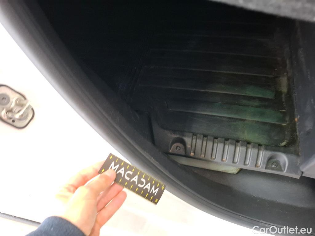  Citroen  C3  Société Feel 1.5 BlueHDI 100CV BVM5 E6dT #16