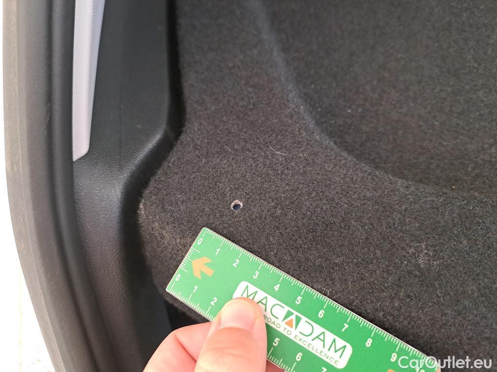 Volkswagen  Golf  / 2020 / 5P / Berline 2.0 TDI SCR 115 DSG7 Life Busi / TRANSFO VP/VF #27