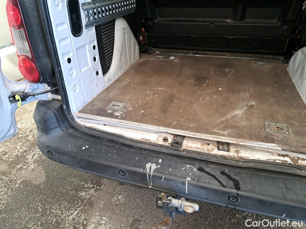  Citroen  Berlingo  Fourgon Confort L2 (Long) Cabine Approfondie 1.6 BlueHDi 100CV BVM5 E6 #38