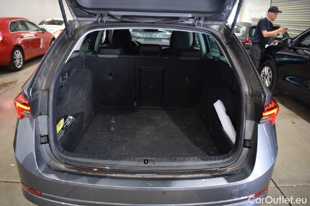 Skoda  Octavia  Combi Tour 2.0 TDI 110KW AT7 E6d #10