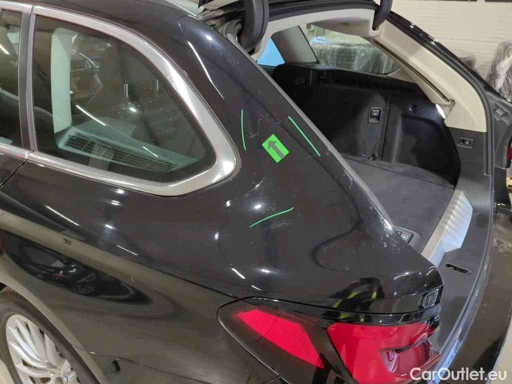 Bmw  Serie 5 Baureihe 5 Touring 530 e xDrive 2.0 215KW AT8 E6d #33