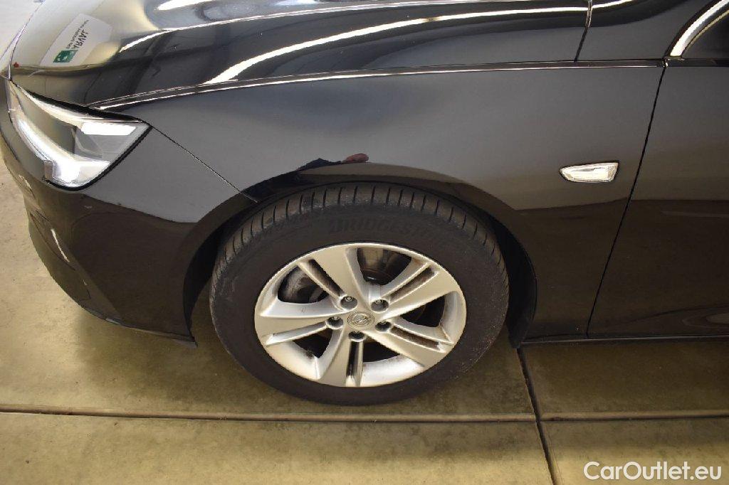 Opel  Insignia OPEL  Sports Tourer 2.0 Diesel Aut. Business 5d 128kW #40