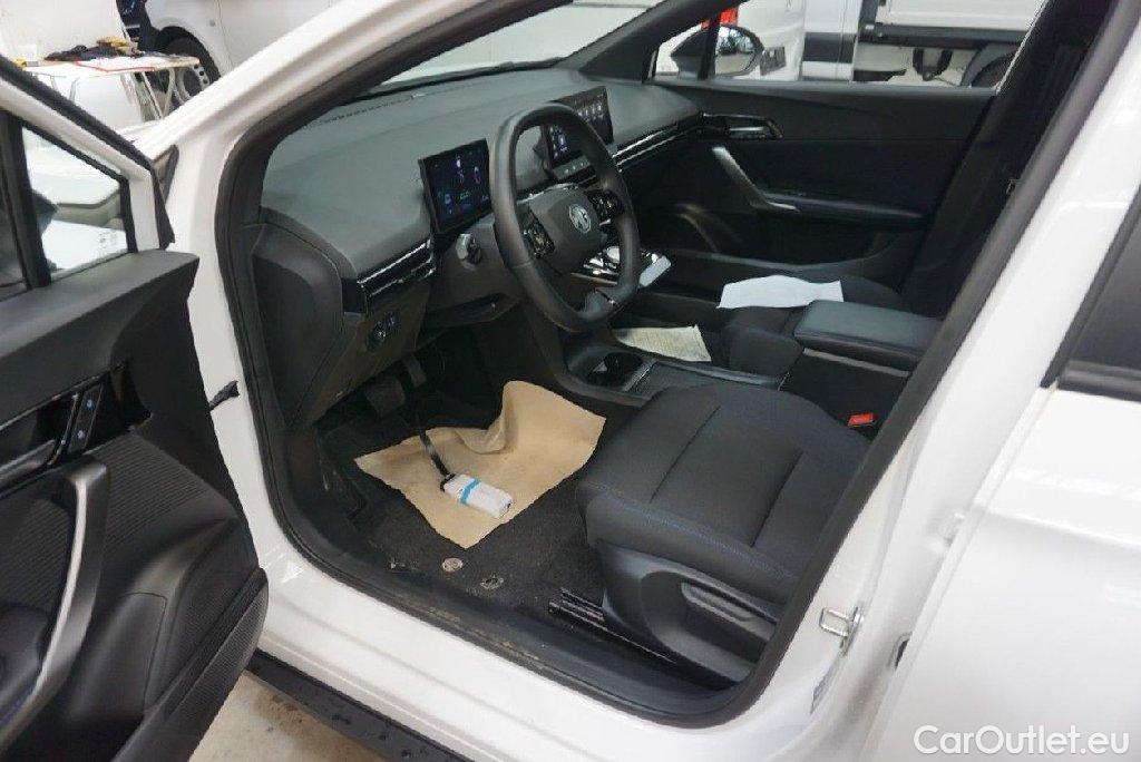 MG  EHS MG MG4 Standard 5d 125kW #4