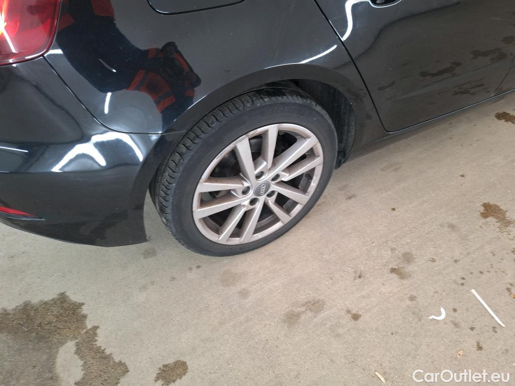 Audi  A3 AUDI  Sportback  2016  5P  Berline 35 TDI 150 S TRONIC BUSINESS LINE #7