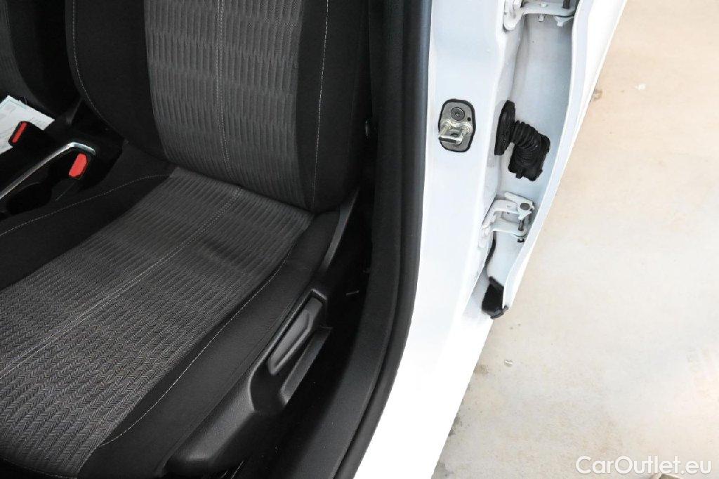 Opel  Corsa  F e Edition 50kWh #16