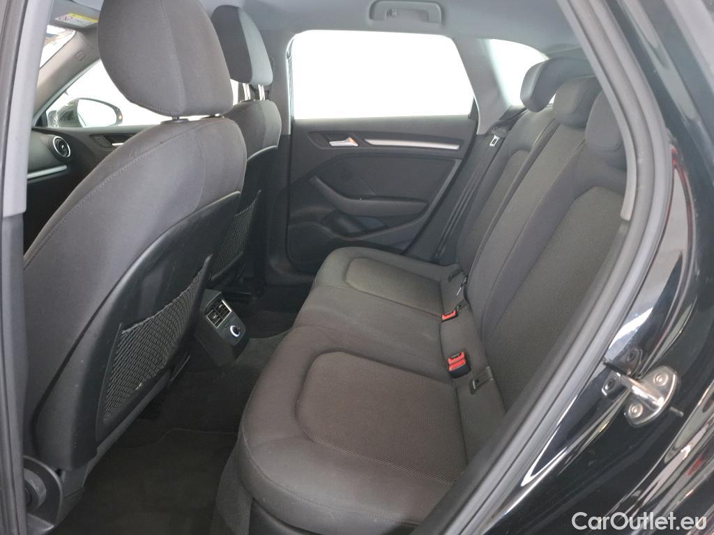 Audi  A3 AUDI  Sportback  2016  5P  Berline 35 TDI 150 S TRONIC BUSINESS LINE #9