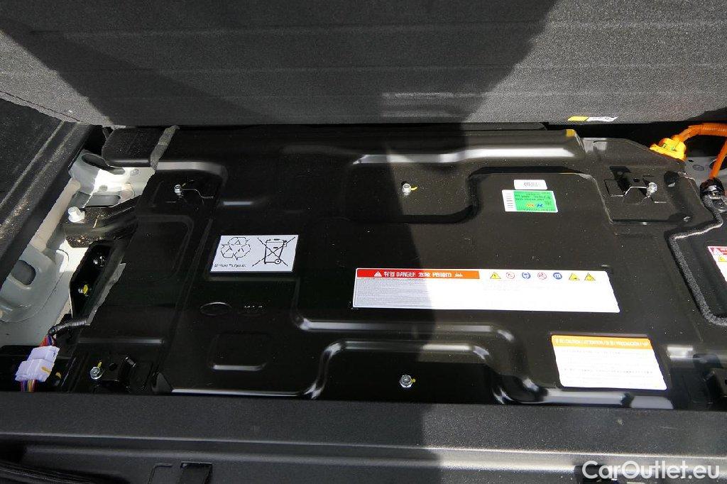 KIA  Niro  Spirit Plug-in Hybrid 1.6 104KW AT6 E6d #24