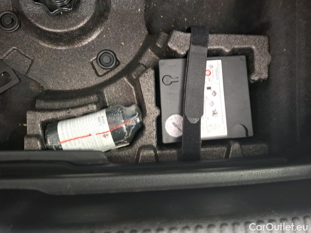 Audi  A3 AUDI  Sportback  2016  5P  Berline 35 TDI 150 S TRONIC BUSINESS LINE #11