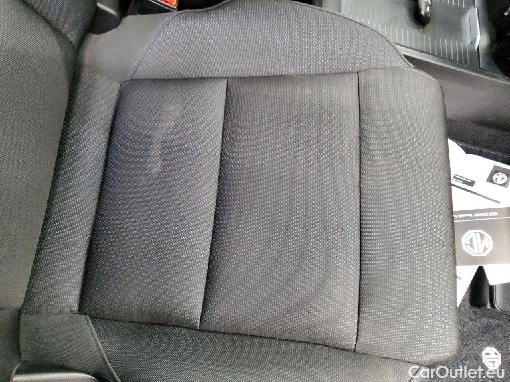 MG  EHS MG MG4 Standard 5d 125kW #37